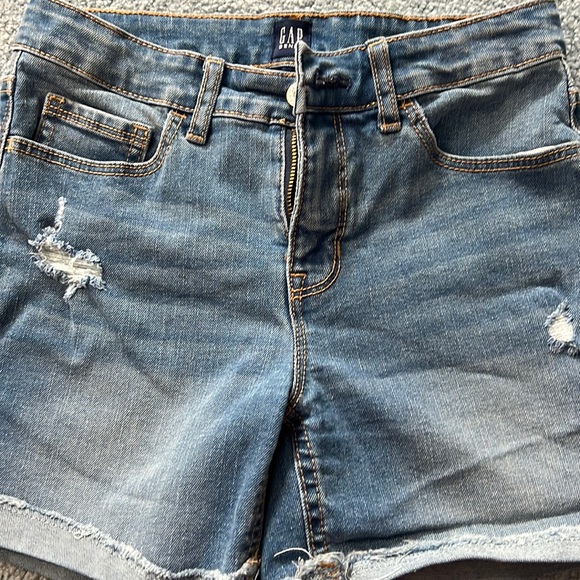 Gap Kids Shorts - Picture 1 of 5